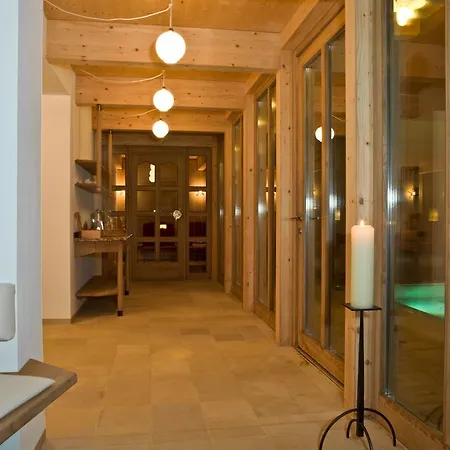ホテル Biohotel Pausnhof (adults Only) 3*